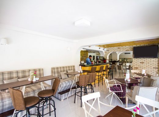 Ανακαίνιση Cafe στο Ξενοδοχείο Λητώ στο Αγρίνιο